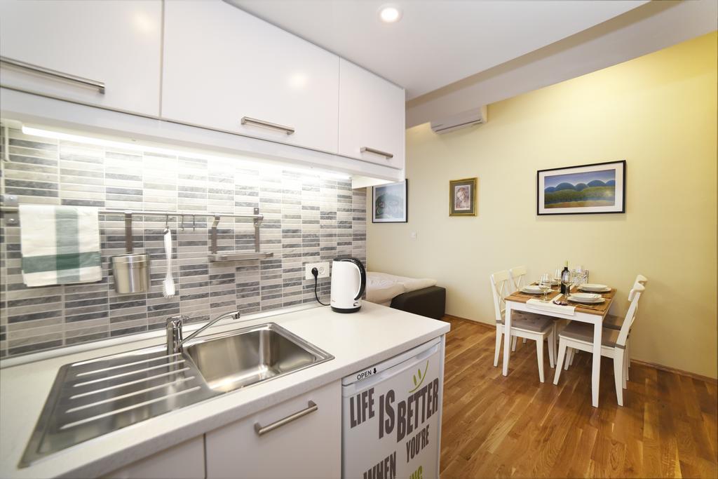 Zagreb 3 Hearts Apartment Exterior photo